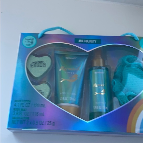 5 piece bath set - Picture 2 of 5